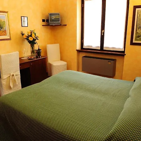 Il Carrettino Country 3*